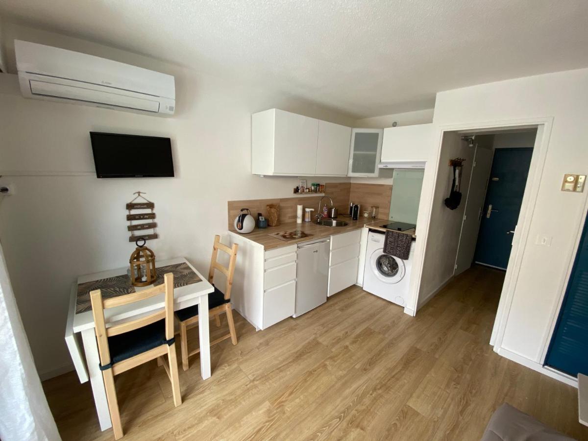Studio 207-Front De Mer Parking Prive Cavalaire-sur-Mer Eksteriør bilde